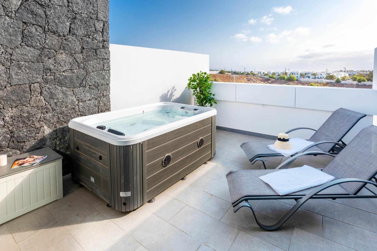 Вилла Monterey House Playa Blanca Экстерьер фото